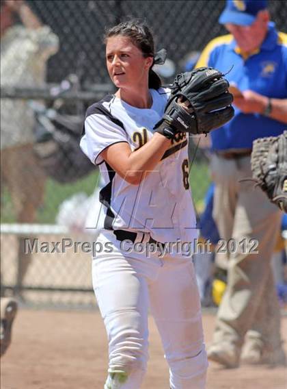Thumbnail 3 in Linden vs. Hughson (CIF SJS D5 Final) photogallery.
