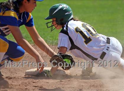 Thumbnail 2 in Linden vs. Hughson (CIF SJS D5 Final) photogallery.