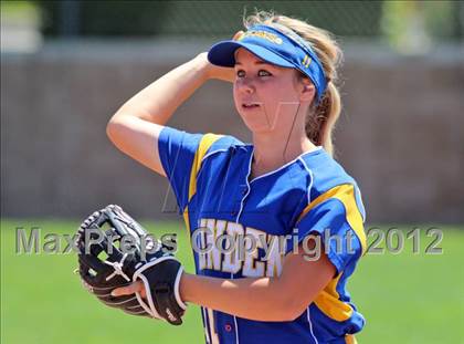 Thumbnail 1 in Linden vs. Hughson (CIF SJS D5 Final) photogallery.