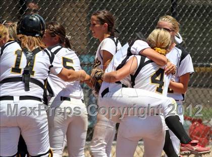 Thumbnail 2 in Linden vs. Hughson (CIF SJS D5 Final) photogallery.