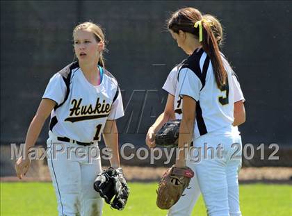 Thumbnail 3 in Linden vs. Hughson (CIF SJS D5 Final) photogallery.