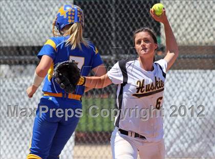 Thumbnail 2 in Linden vs. Hughson (CIF SJS D5 Final) photogallery.
