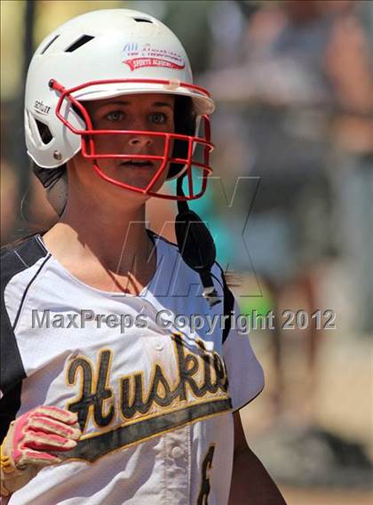 Thumbnail 3 in Linden vs. Hughson (CIF SJS D5 Final) photogallery.