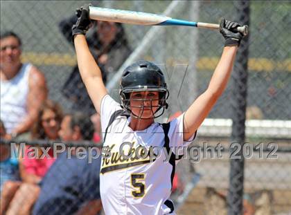 Thumbnail 3 in Linden vs. Hughson (CIF SJS D5 Final) photogallery.