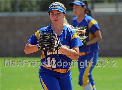 Thumbnail 2 in Linden vs. Hughson (CIF SJS D5 Final) photogallery.