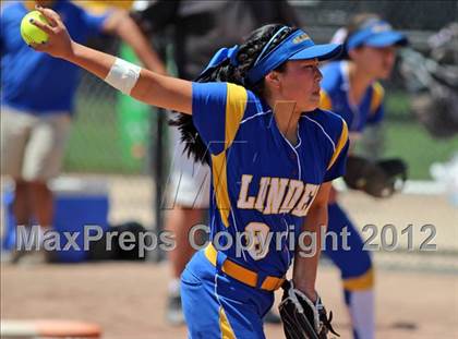 Thumbnail 3 in Linden vs. Hughson (CIF SJS D5 Final) photogallery.