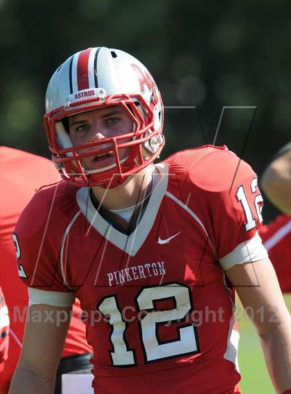 Thumbnail 2 in Salem @ Pinkerton photogallery.