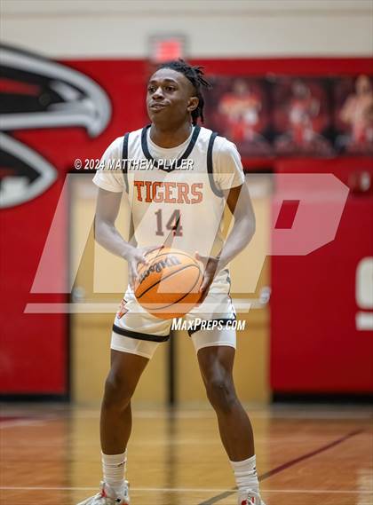 Thumbnail 3 in South View vs. Cape Fear (United 8 Conference Tournament - First Round) photogallery.