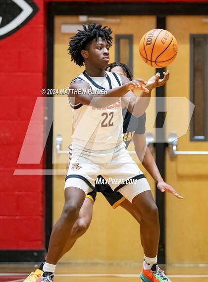 Thumbnail 1 in South View vs. Cape Fear (United 8 Conference Tournament - First Round) photogallery.