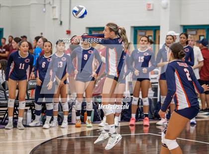 Thumbnail 3 in Xavier College Prep vs. Chaminade (Durango Fall Classic) photogallery.