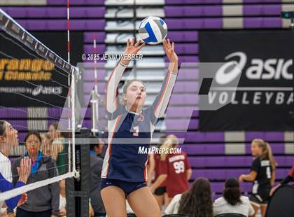 Thumbnail 2 in Xavier College Prep vs. Chaminade (Durango Fall Classic) photogallery.