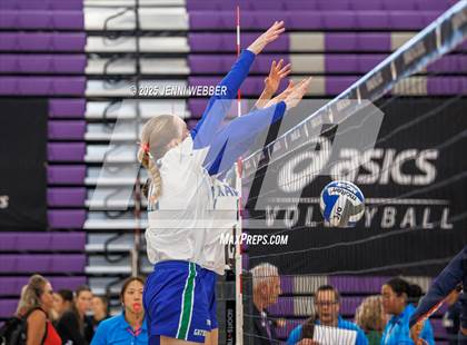Thumbnail 2 in Xavier College Prep vs. Chaminade (Durango Fall Classic) photogallery.