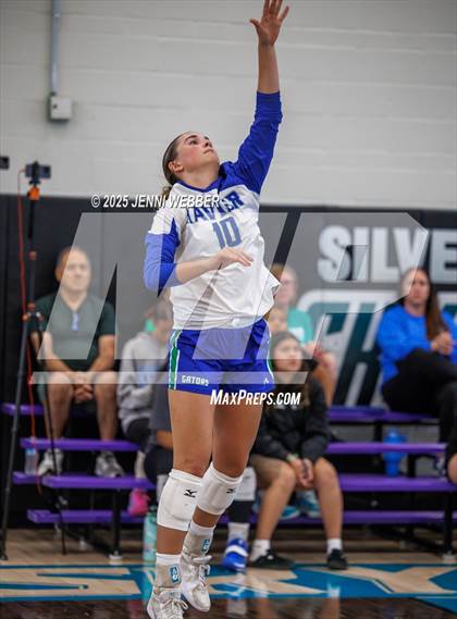 Thumbnail 3 in Xavier College Prep vs. Chaminade (Durango Fall Classic) photogallery.