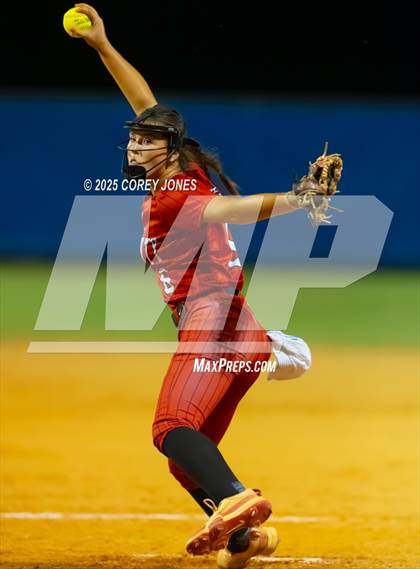 Thumbnail 1 in Lee County vs Veterans  photogallery.