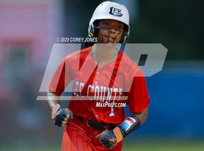 Thumbnail 2 in Lee County vs Veterans  photogallery.