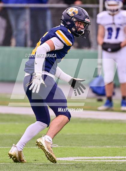 Thumbnail 2 in Barrington vs. Cumberland (RIIL D2 Final) photogallery.