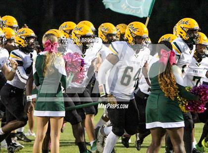 Thumbnail 3 in White Oak @ Croatan photogallery.