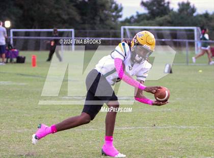 Thumbnail 1 in White Oak @ Croatan photogallery.