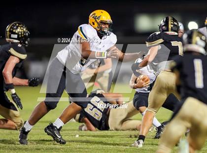 Thumbnail 3 in White Oak @ Croatan photogallery.
