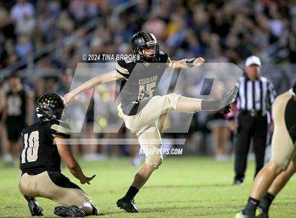 Thumbnail 1 in White Oak @ Croatan photogallery.