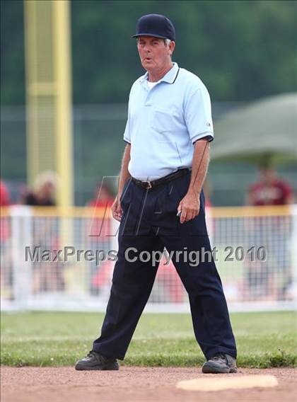 Thumbnail 3 in Olean v. Dobbs Ferry (NYSPHSAA Class B Semifinal) photogallery.