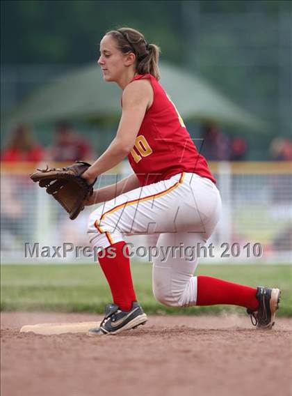 Thumbnail 2 in Olean v. Dobbs Ferry (NYSPHSAA Class B Semifinal) photogallery.