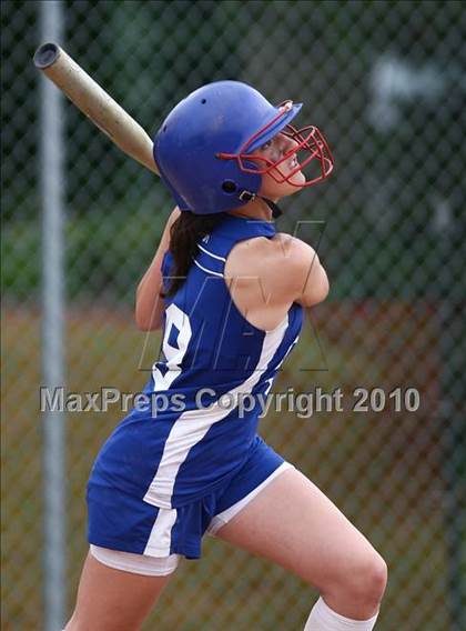 Thumbnail 3 in Olean v. Dobbs Ferry (NYSPHSAA Class B Semifinal) photogallery.