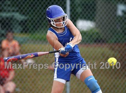 Thumbnail 3 in Olean v. Dobbs Ferry (NYSPHSAA Class B Semifinal) photogallery.