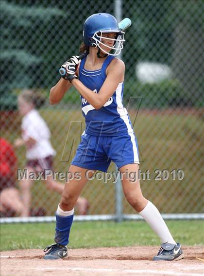 Thumbnail 3 in Olean v. Dobbs Ferry (NYSPHSAA Class B Semifinal) photogallery.