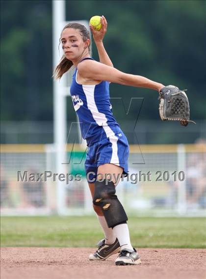 Thumbnail 3 in Olean v. Dobbs Ferry (NYSPHSAA Class B Semifinal) photogallery.
