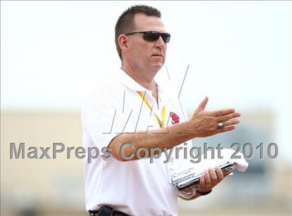 Thumbnail 2 in Olean v. Dobbs Ferry (NYSPHSAA Class B Semifinal) photogallery.