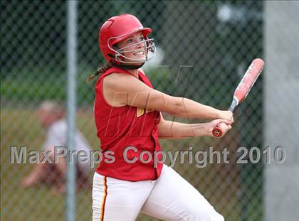 Thumbnail 2 in Olean v. Dobbs Ferry (NYSPHSAA Class B Semifinal) photogallery.