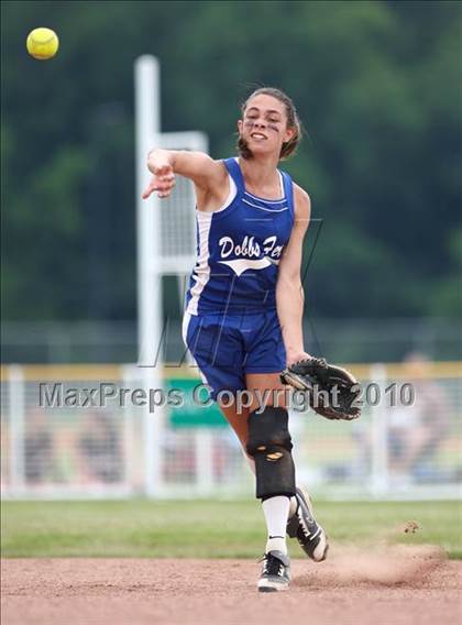 Thumbnail 2 in Olean v. Dobbs Ferry (NYSPHSAA Class B Semifinal) photogallery.