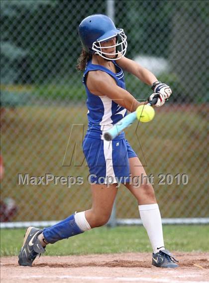Thumbnail 1 in Olean v. Dobbs Ferry (NYSPHSAA Class B Semifinal) photogallery.