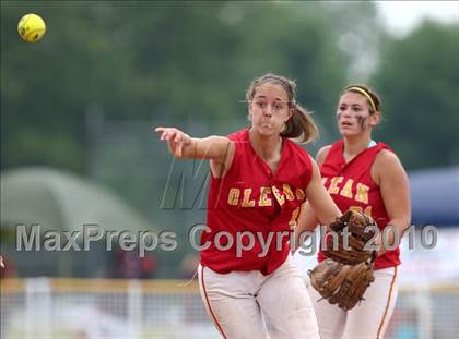Thumbnail 1 in Olean v. Dobbs Ferry (NYSPHSAA Class B Semifinal) photogallery.