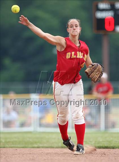 Thumbnail 1 in Olean v. Dobbs Ferry (NYSPHSAA Class B Semifinal) photogallery.