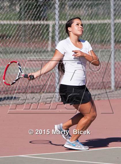 Thumbnail 1 in Enochs @ Beyer photogallery.