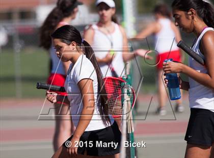Thumbnail 2 in Enochs @ Beyer photogallery.