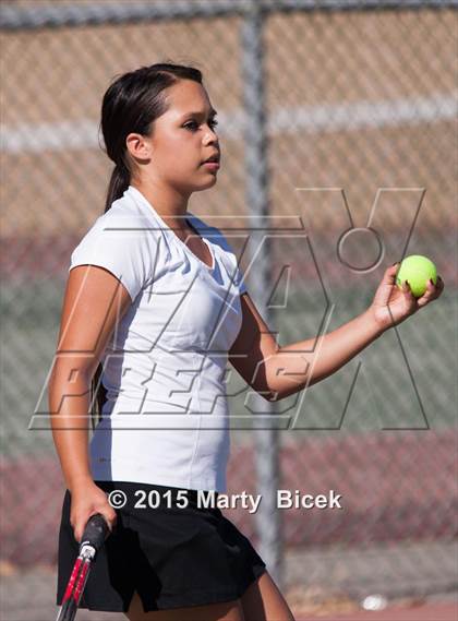 Thumbnail 2 in Enochs @ Beyer photogallery.