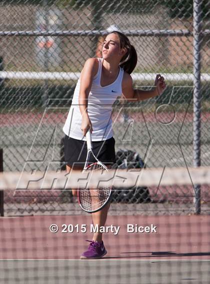 Thumbnail 1 in Enochs @ Beyer photogallery.