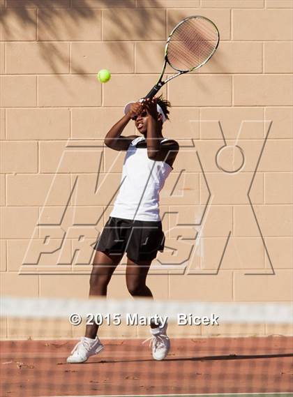 Thumbnail 1 in Enochs @ Beyer photogallery.
