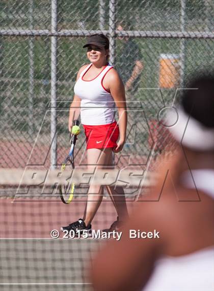 Thumbnail 3 in Enochs @ Beyer photogallery.