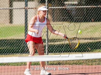 Thumbnail 1 in Enochs @ Beyer photogallery.