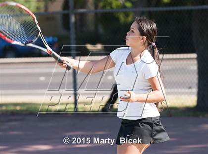 Thumbnail 2 in Enochs @ Beyer photogallery.