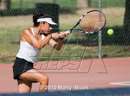 Thumbnail 1 in Enochs @ Beyer photogallery.