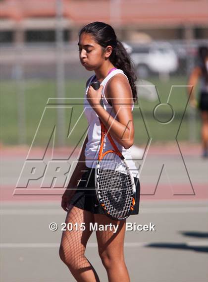 Thumbnail 3 in Enochs @ Beyer photogallery.