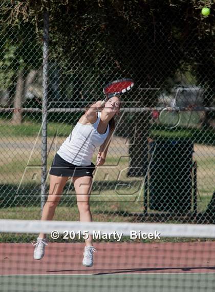 Thumbnail 2 in Enochs @ Beyer photogallery.