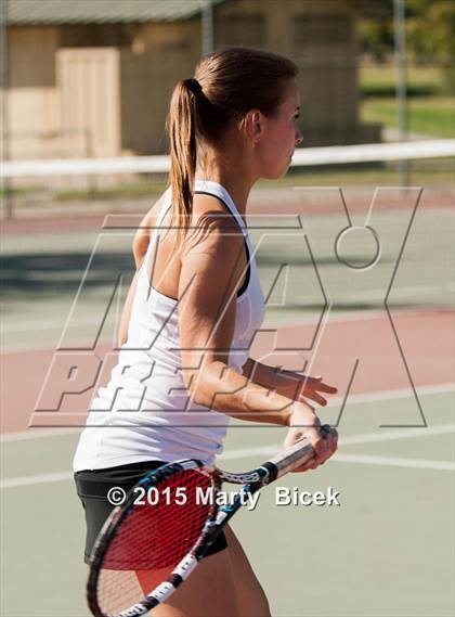 Thumbnail 2 in Enochs @ Beyer photogallery.