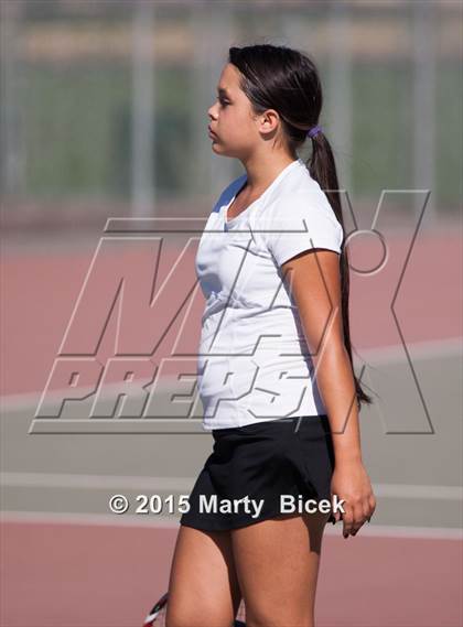 Thumbnail 2 in Enochs @ Beyer photogallery.