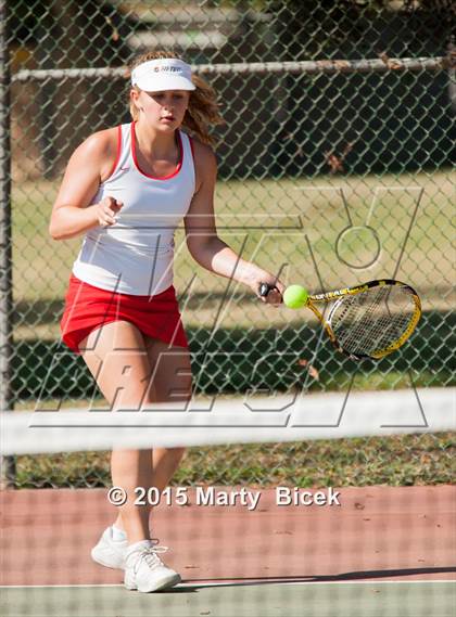 Thumbnail 1 in Enochs @ Beyer photogallery.
